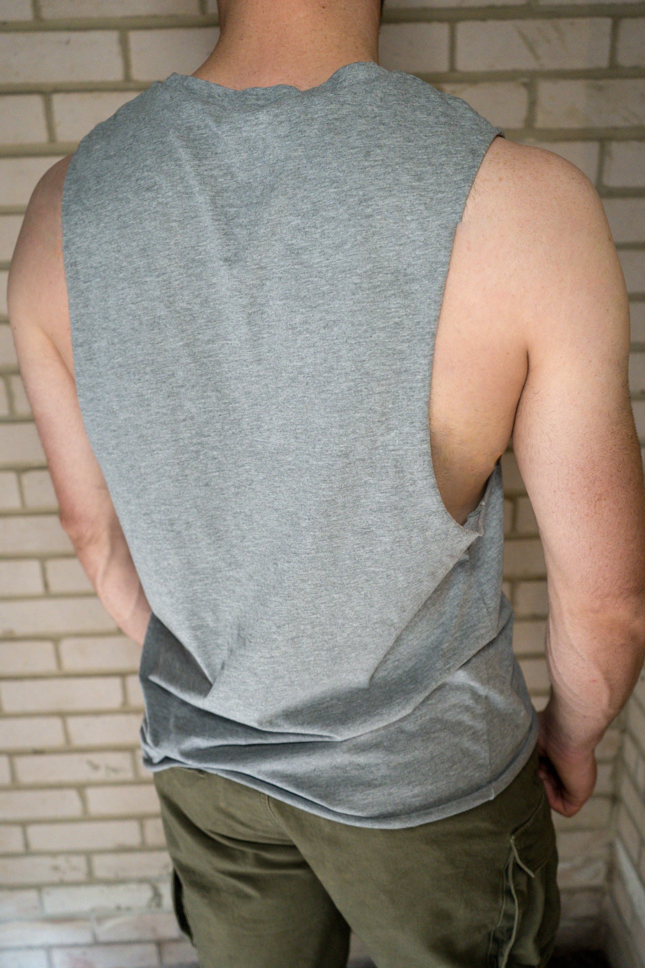 CUT-OFF vest