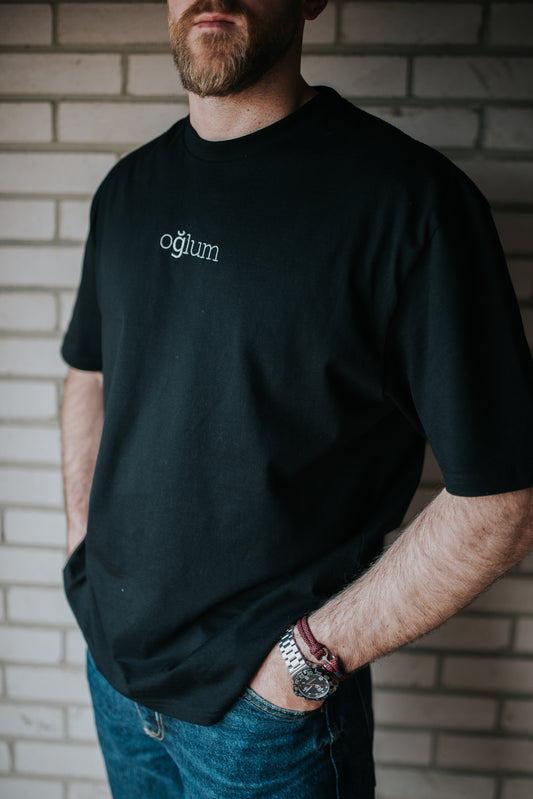 OVERSIZED Tee