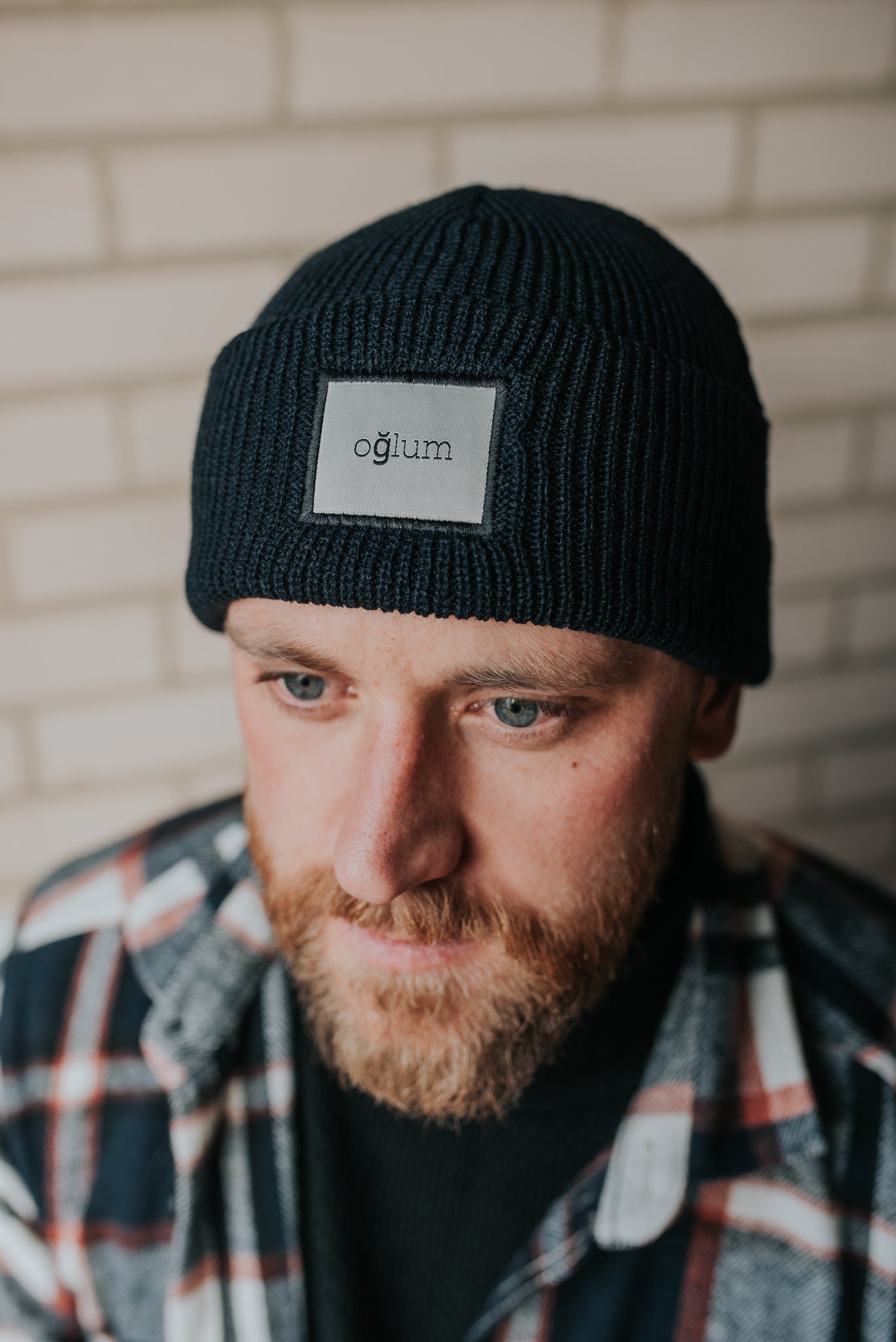 NAVY BLUE BRANDED BEANIE HAT